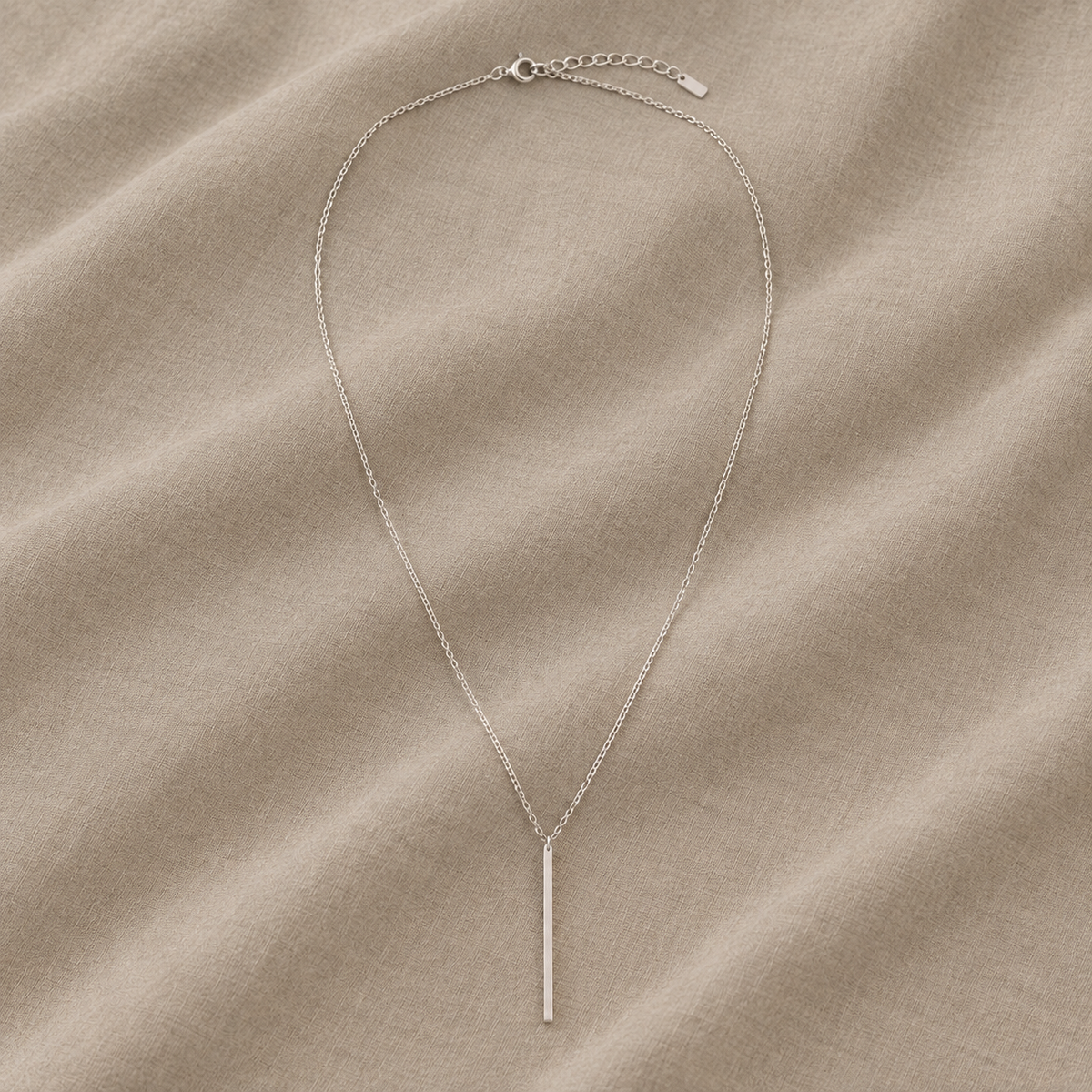 Colier minimalist cu lanț