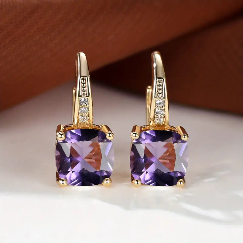 Piatră de safir mistică – Creole de culoare aurie