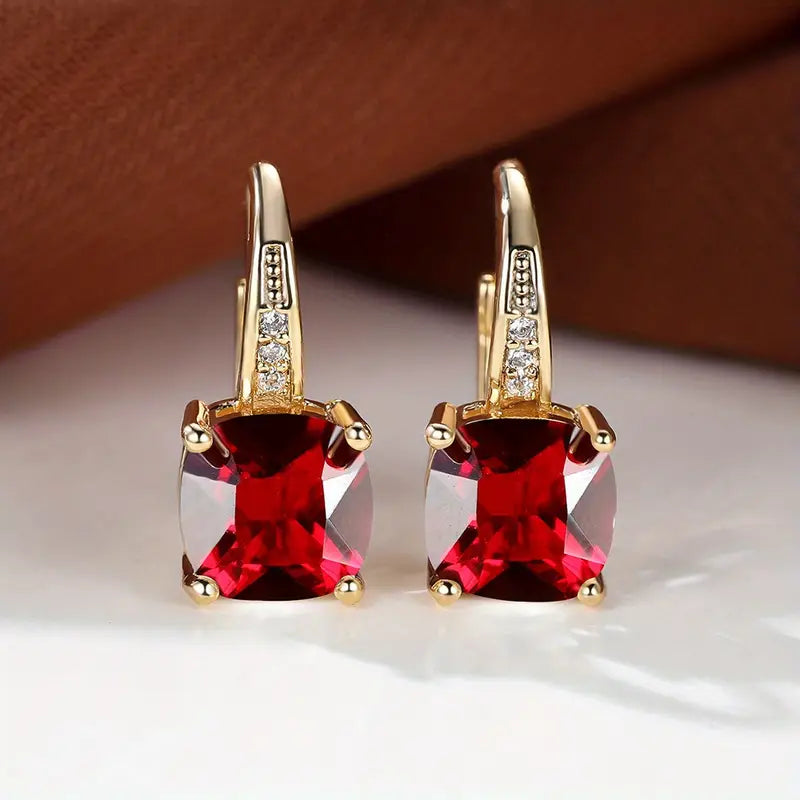 Piatră de safir mistică – Creole de culoare aurie