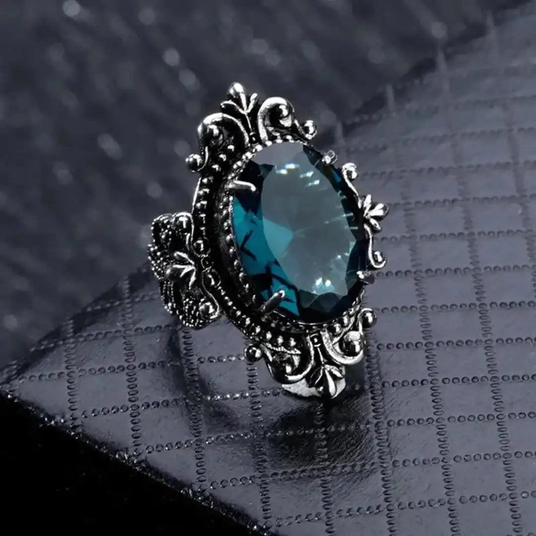 Inel vintage oval cu zirconiu albastru, de culoare argintie