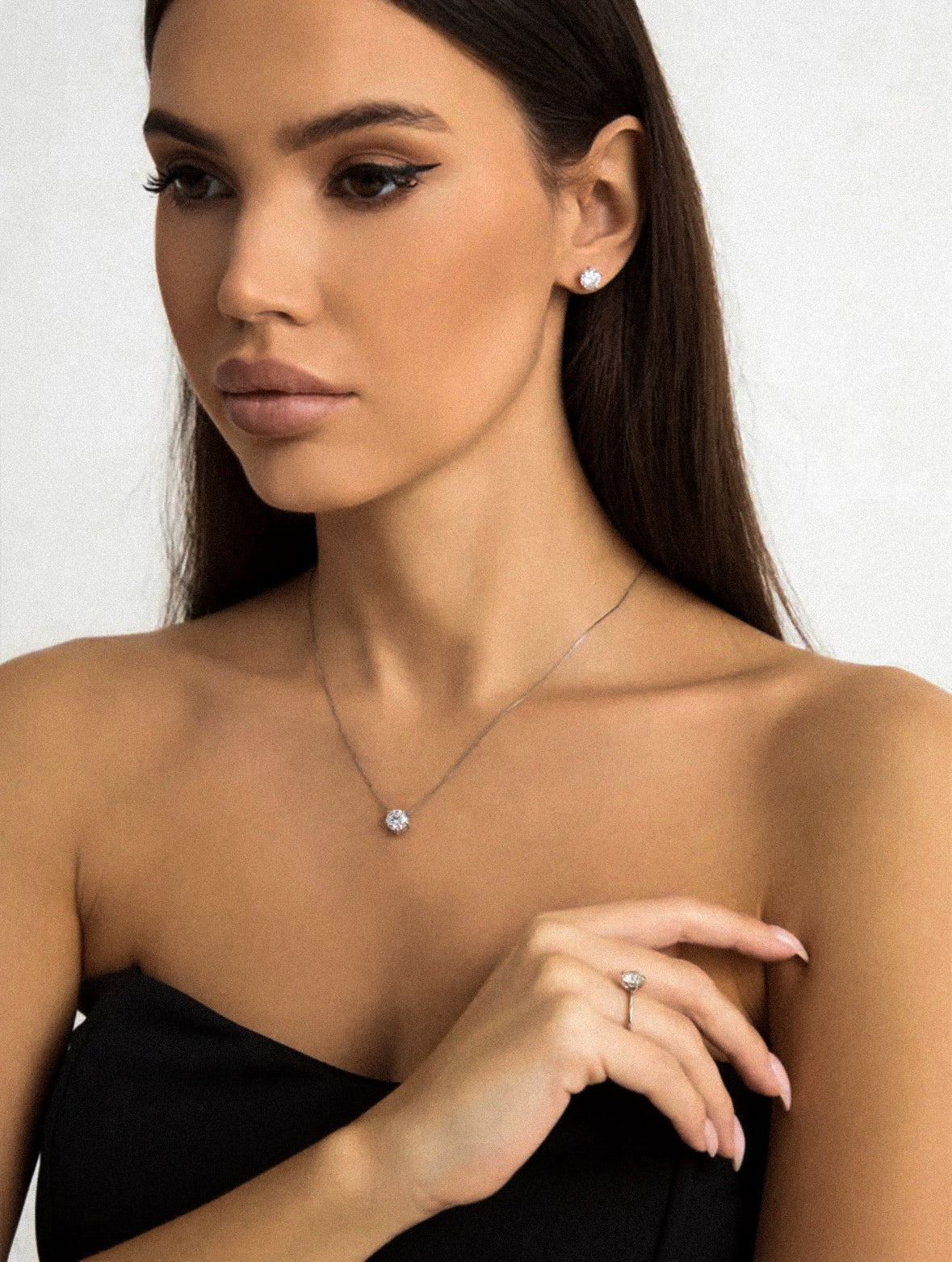 Cercei stud cu diamant moissanite – 5MM