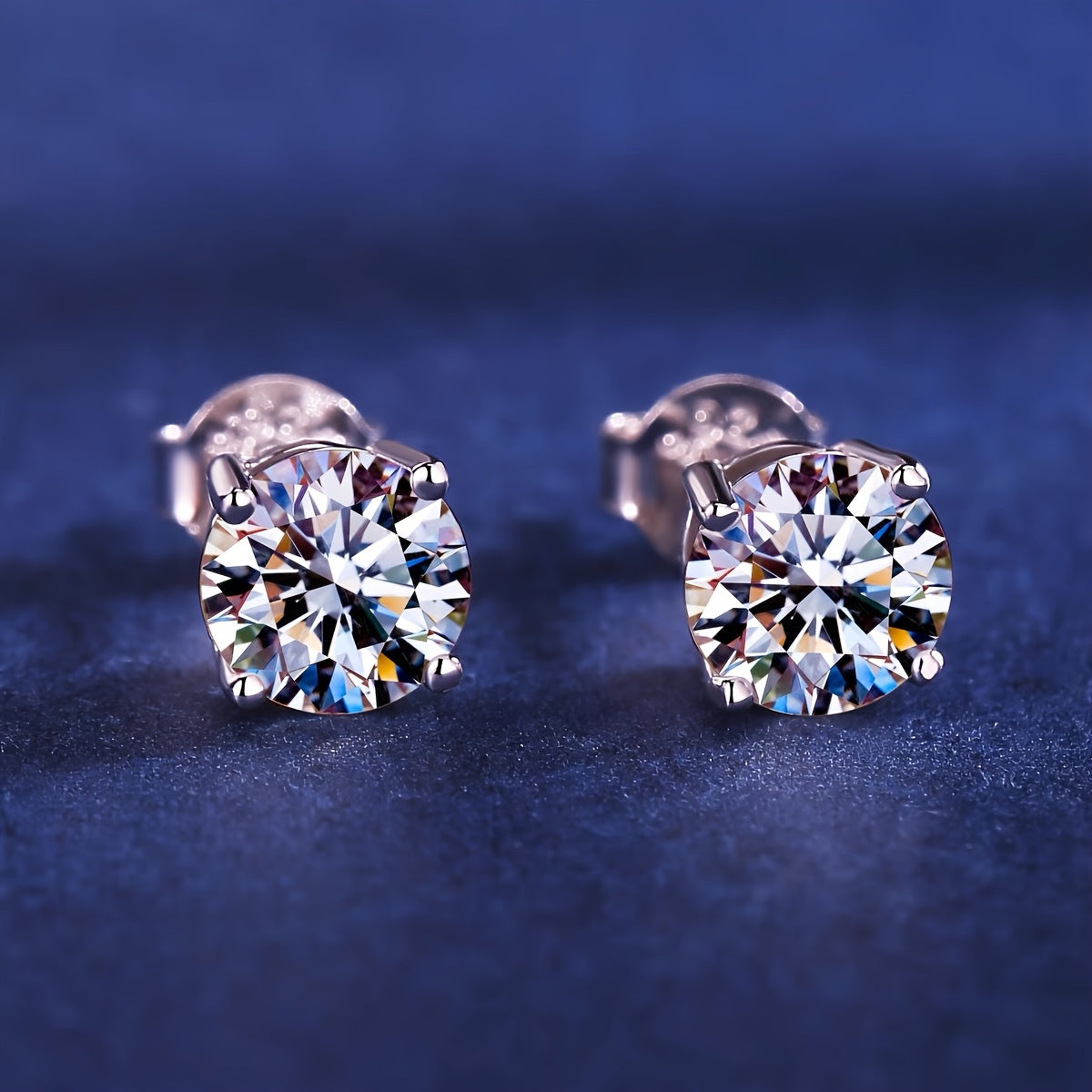 Cercei pandantiv de culoarea aurului alb cu zirconiu cubic