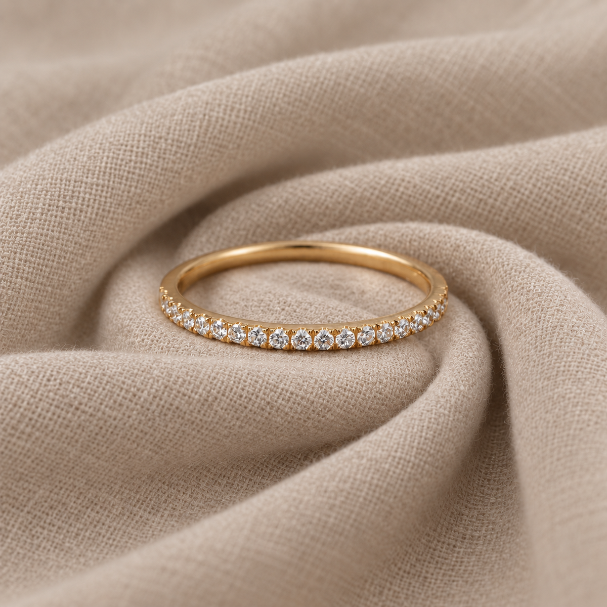 Jurgita – Inel auriu minimalist de lux cu zirconiu