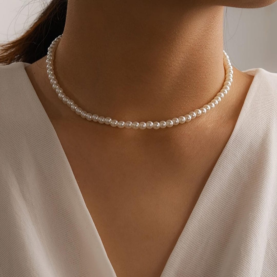 Colier choker cu perle în stil boem