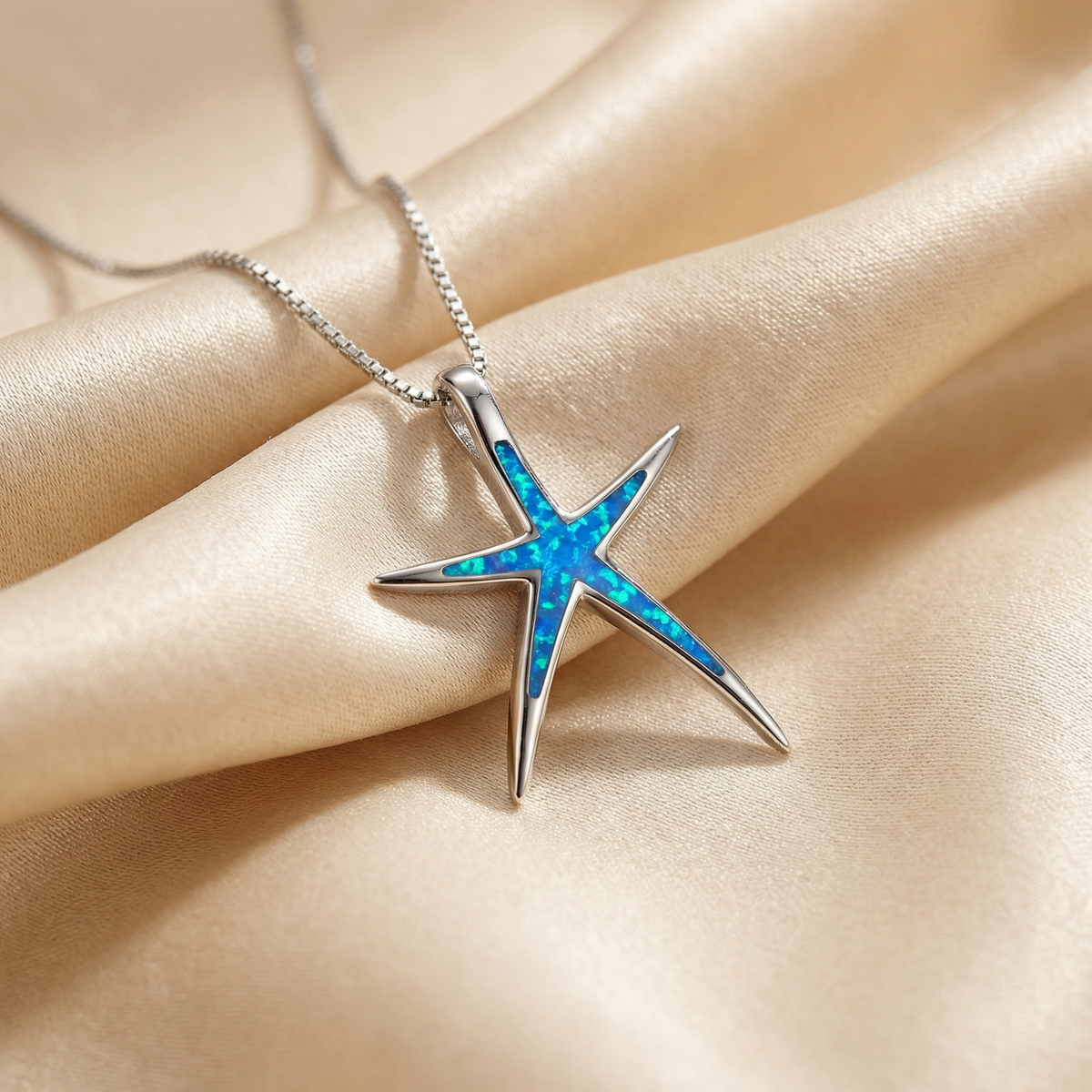Aurelija – Colier cu opal albastru și stea de mare de culoare argintie