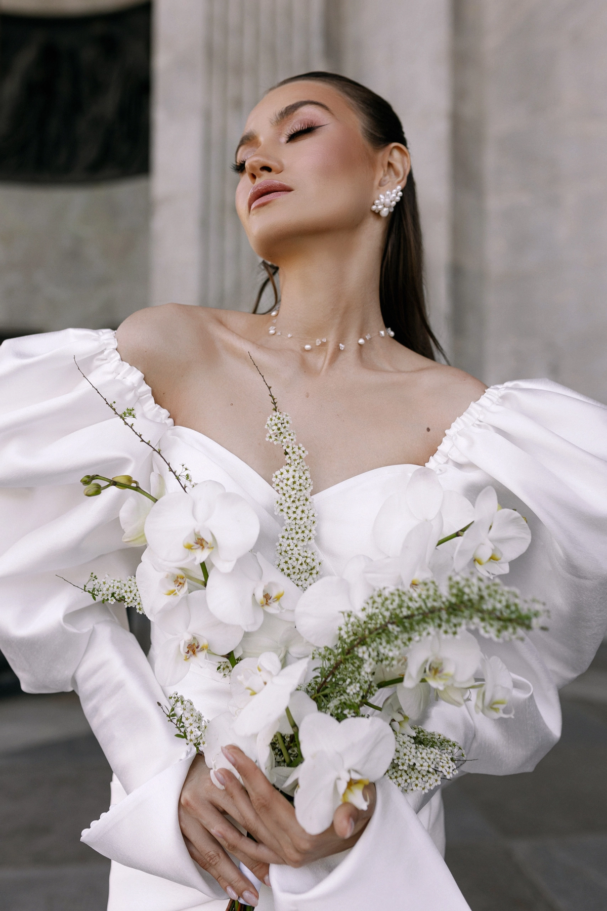 Karolina – Colier cu cristale și perle plutitoare