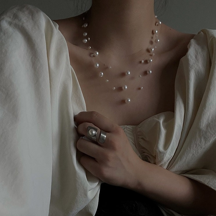 Liuda – Colier cu perle plutitoare stratificate