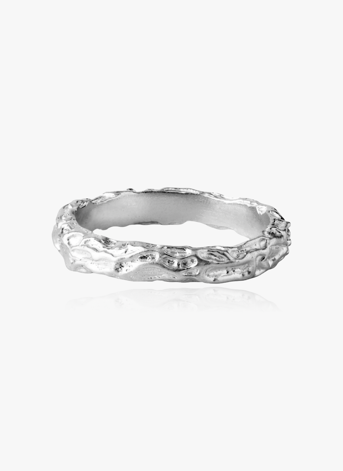 Inel din metal topit