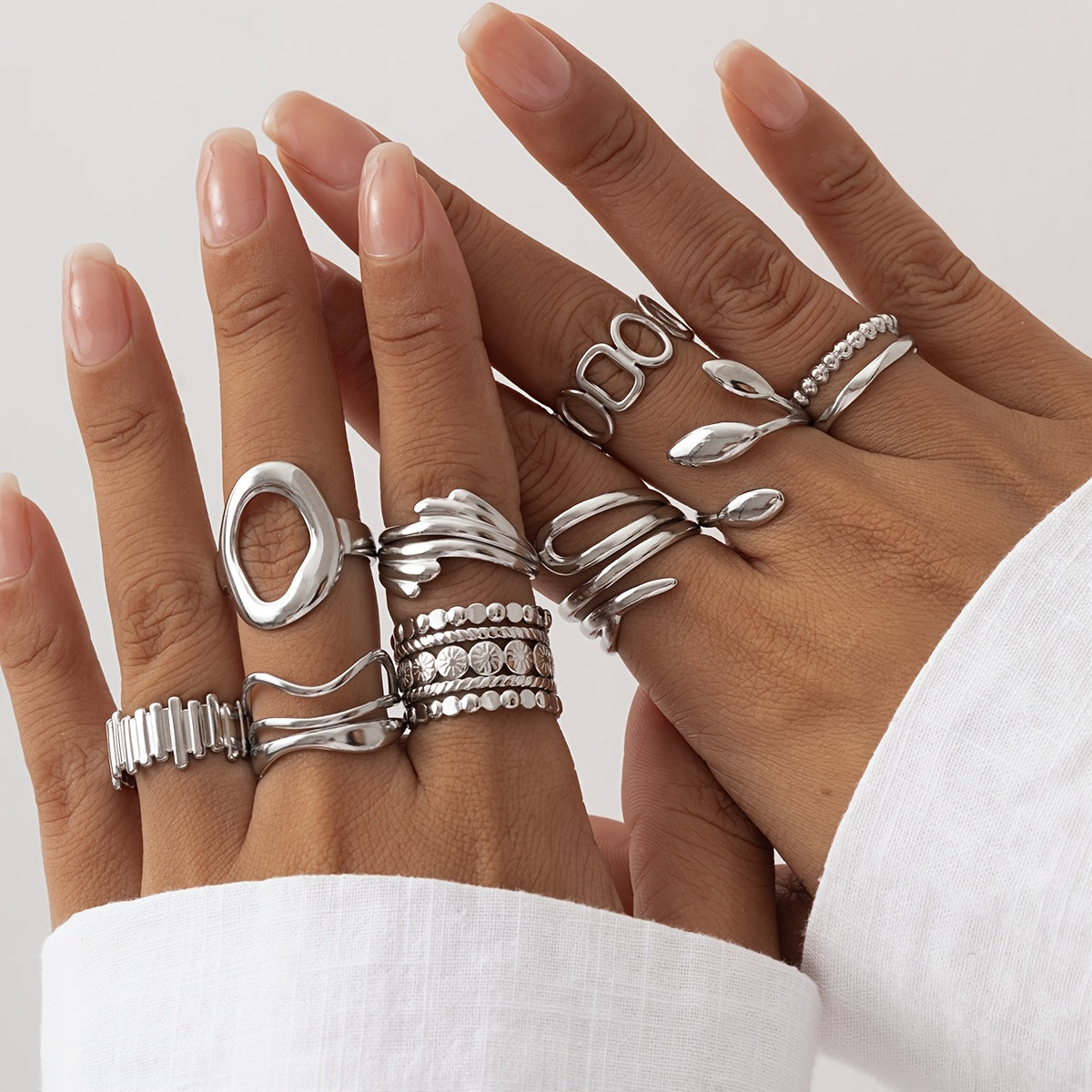 Set de inele vintage stivuibile, de culoare aur alb