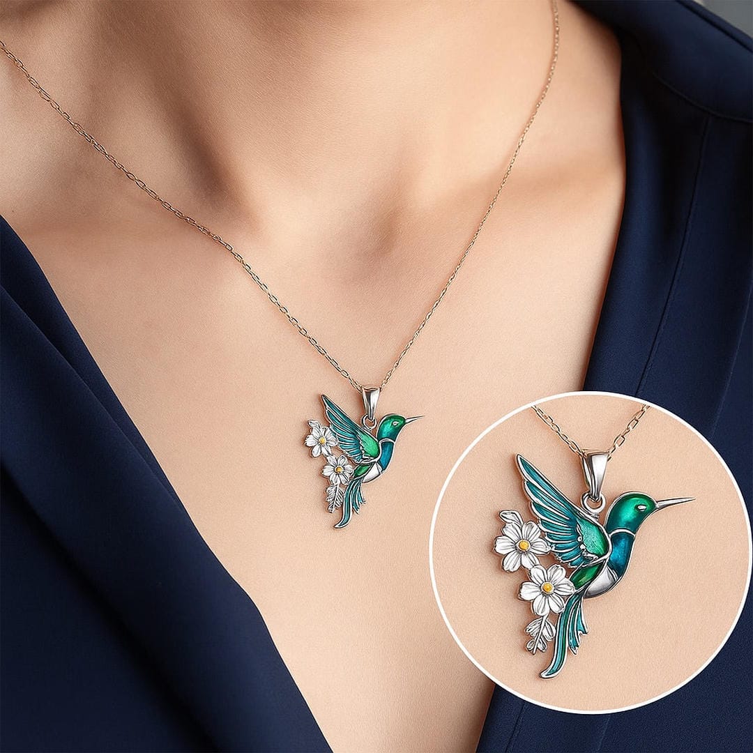 Set frumos de colier și cercei cu colibri