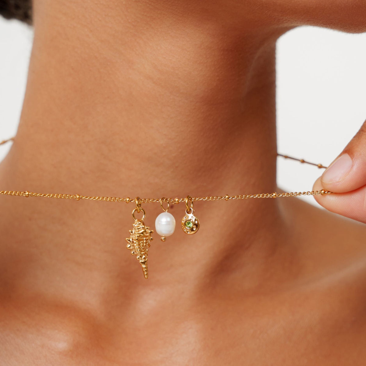 Colier cu amulete inspirate de ocean